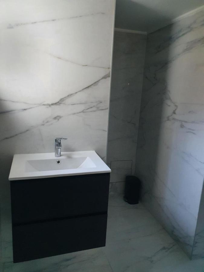 B96 Suites Брюксел Екстериор снимка